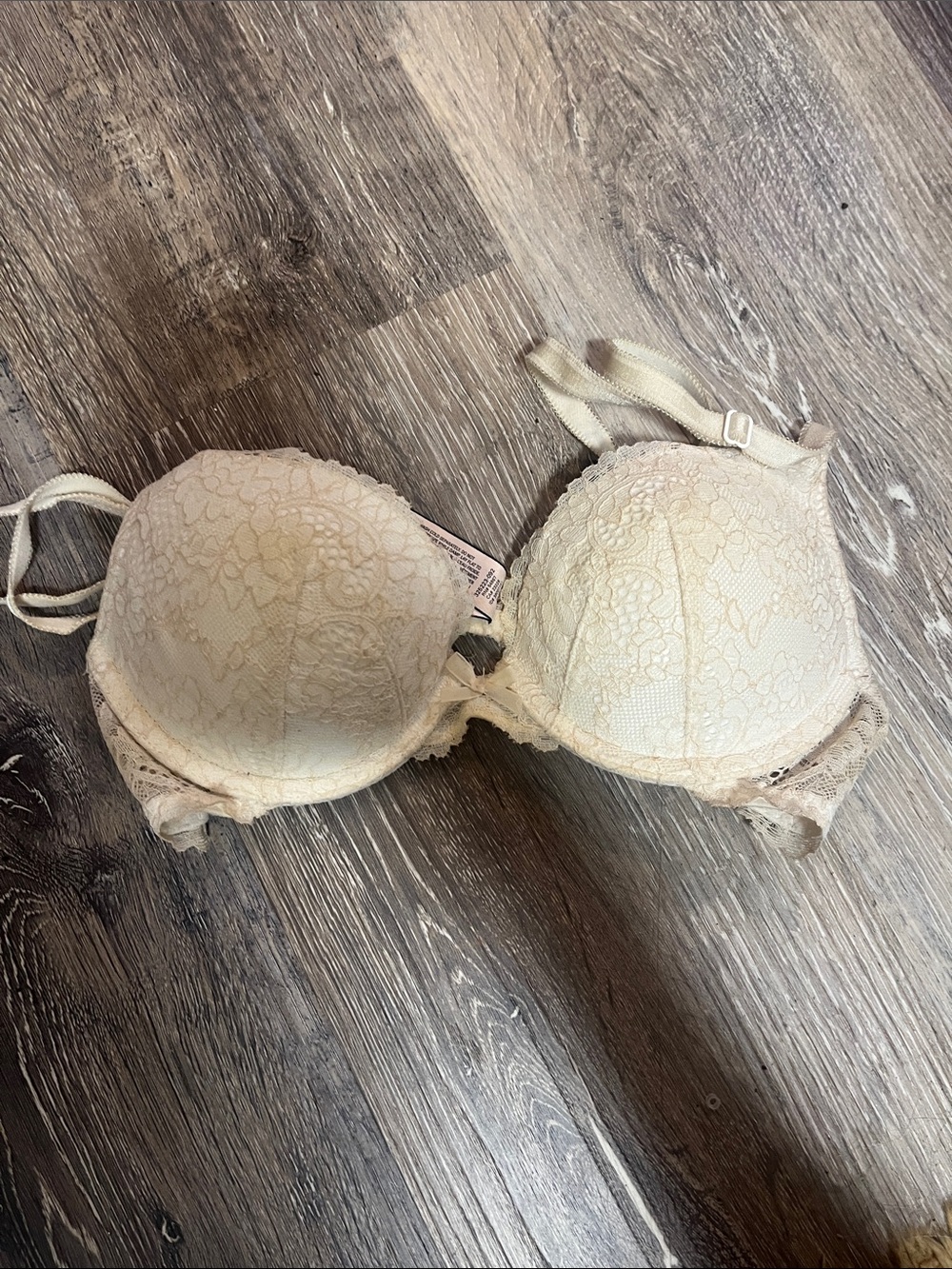 Lace Push-Up Bra - Cream